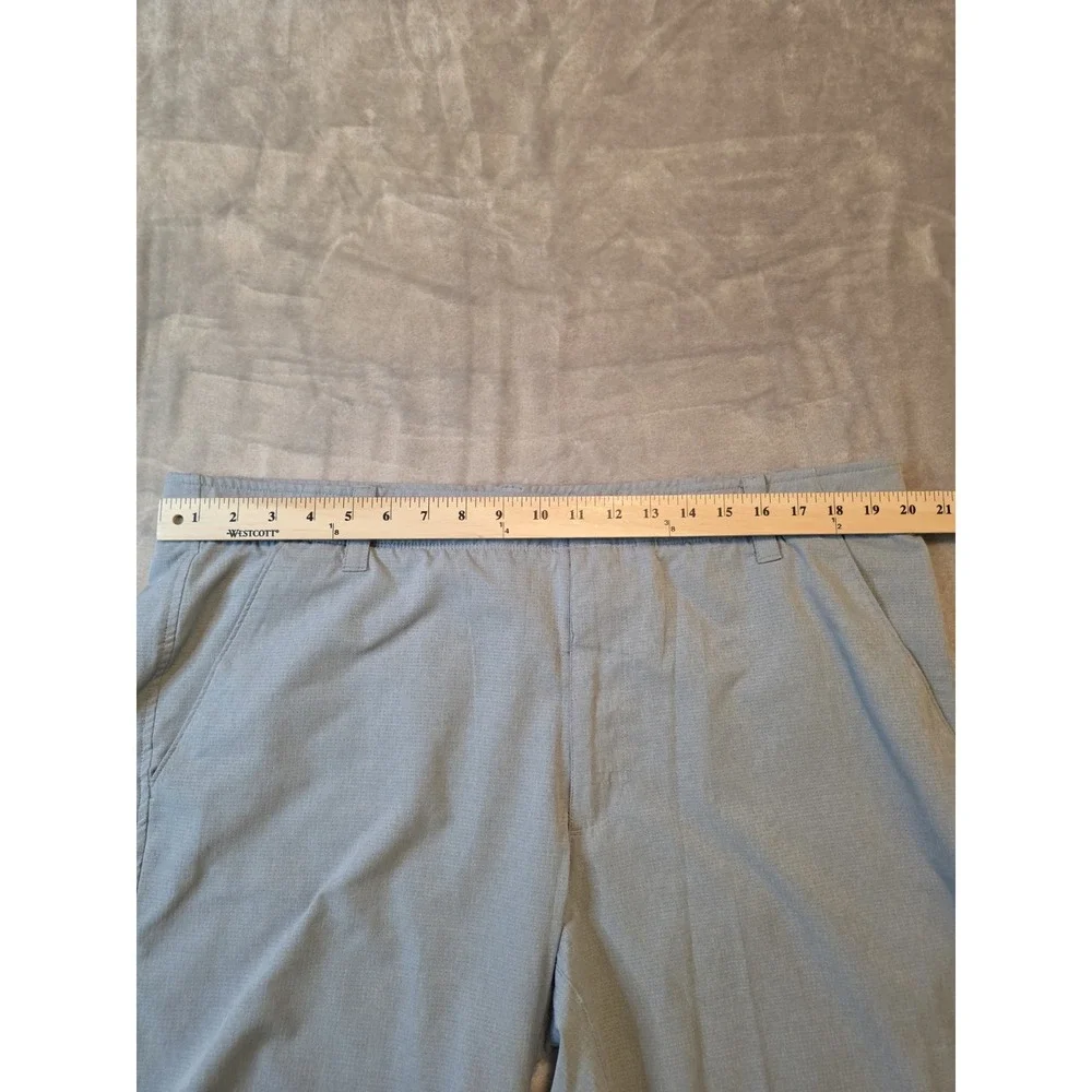 Under Armour Mens Golf Shorts Size 40 Gray Loose Performance Stretch Casual